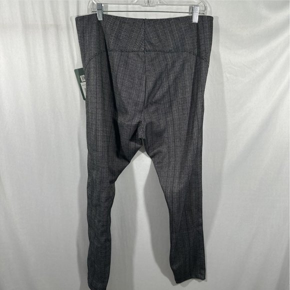 NWT $88 Lysse [ Plus 1X ] Ella High Waist Shaping Ponte Leggings‎ Black - Picture 9 of 15